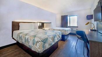 Standard Room, 2 Double Beds, Non Smoking