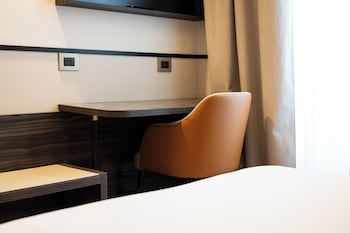 Classic Single Room