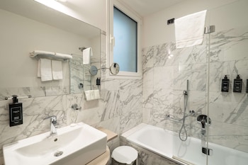Classic Double or Twin Room