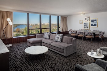 Executive Suite, 1 King Bed