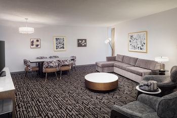Junior Suite, 1 King Bed