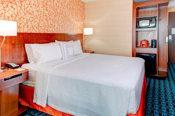 Room, 1 King Bed, Hearing Accessible