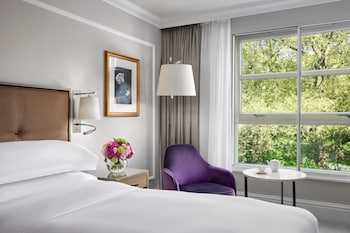 Room, 1 King Bed, Garden View