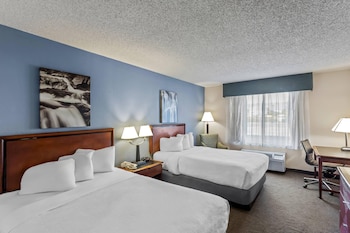 Standard Room, 2 Double Beds, Non Smoking