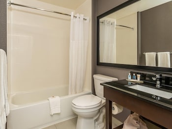 Room, 2 Double Beds, Non Smoking (2nd Floor)