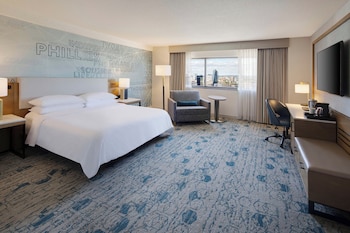 Deluxe Room, 1 King Bed