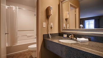 Standard Room, 2 Queen Beds, Non Smoking, Refrigerator & Microwave