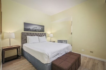 Condo, 2 Bedrooms, Garden View