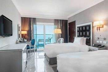 Twin Room (Full Sea View)