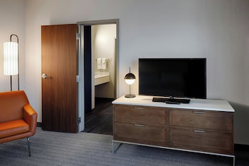 Suite, 1 Bedroom, Hearing Accessible