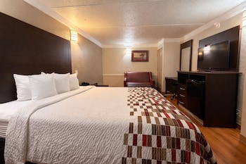 Suite, 1 King Bed, Non Smoking, Kitchen