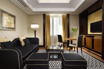 Suite, 1 Double Bed with Sofa bed, City View