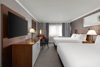 Room, 2 Queen Beds, Non Smoking