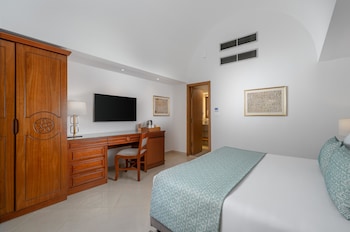 Deluxe Room, Garden View