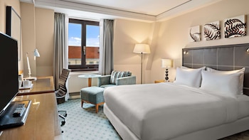 Compact Deluxe Double Room, 1 Queen Bed