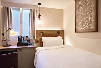 Single Room (Newly refurbished)