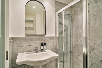 Superior Double Room (Newly refurbished)