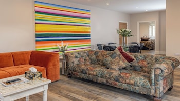 Standard Apartment, Multiple Beds, Non Smoking, Kitchen (View)