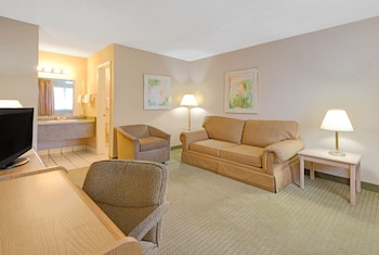 Studio Suite, 2 Queen Beds, Non Smoking