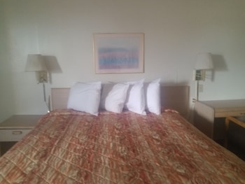 Standard Room, 2 Queen Beds, Accessible