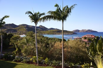 Room (Rock View)