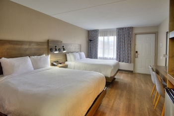 Standard Room, 2 Queen Beds, Non Smoking