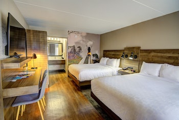 Standard Room, 2 Queen Beds, Non Smoking
