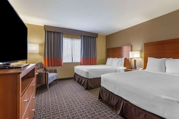 Suite, 2 Double Beds, Non Smoking, Balcony (with Sofabed)