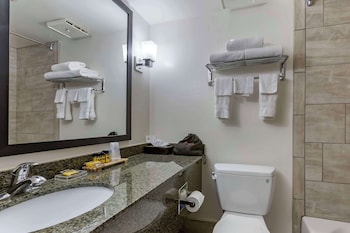 Suite, 2 Double Beds, Non Smoking