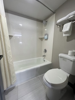 Premier Room, 1 King Bed, Non Smoking