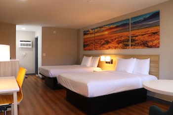 Premier Room, 2 Queen Beds, Non Smoking