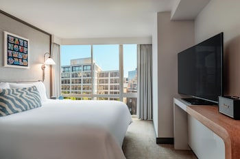 Suite, 1 Bedroom (Wild Rose Suite  King)