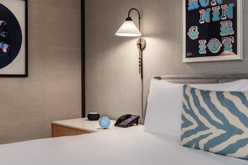 Suite, 1 Bedroom (Wild Rose Suite  King)