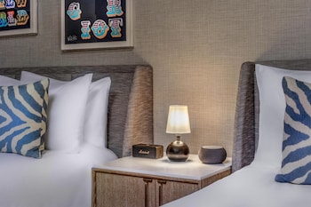 Suite, 1 Bedroom, Accessible (Wild Rose Suite 2 Queen w/Sofa Bed)