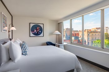 Superior Room, 1 King Bed, Accessible