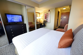 Standard Room, 1 Queen Bed