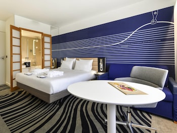 Executive Room, 1 Double Bed with Sofa bed