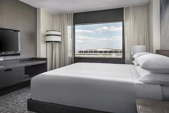 Room, 1 King Bed (View)