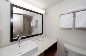 Deluxe Room, 2 Double Beds (Smoke Free)