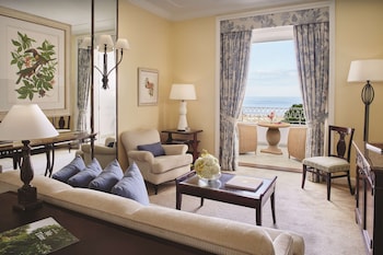 Suite, 1 Bedroom, Pool View