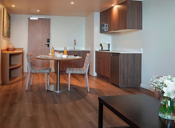 Junior Suite, 1 Double Bed, Kitchenette (Ocean Side)