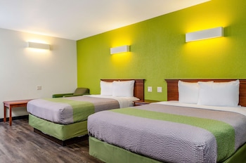 Standard Room, 2 Queen Beds, Smoking