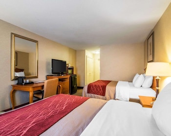 Standard Room, 2 Queen Beds, Non Smoking