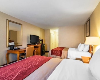 Standard Room, 2 Queen Beds, Non Smoking