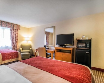 Standard Room, 2 Queen Beds, Non Smoking