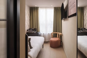 Single Room *Newly Refurbished