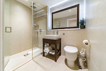 Deluxe Double Room (Windowless)