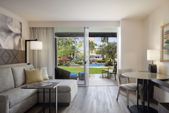 King Deluxe Ground Floor Lanai