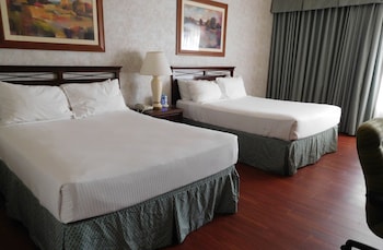 Deluxe Double Room, 2 Queen Beds, Non Smoking