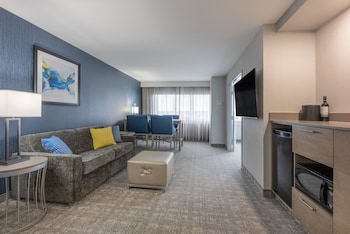 One-Bedroom Suite with Two Double Beds